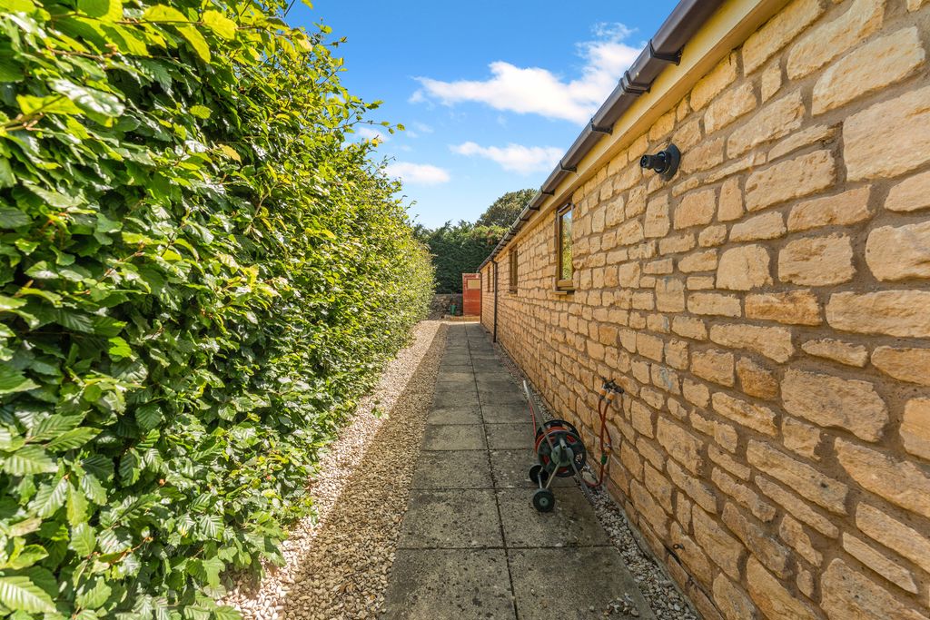 Horn Hill Road Adderbury